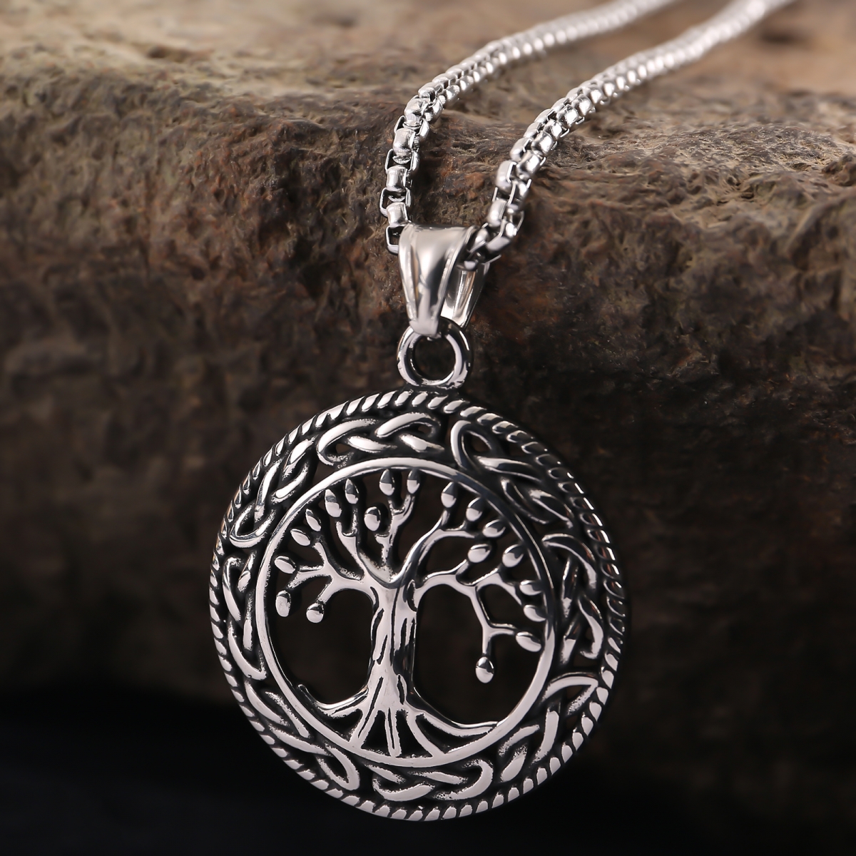 Yggdrasill Necklace US$2.9/PC-NORSECOLLECTION- គ្រឿងអលង្ការ Viking, ខ្សែក Viking, ខ្សែដៃ Viking, ចិញ្ចៀន Viking, វ៉ែនតា Viking, គ្រឿង Viking, សិប្បកម្ម Viking