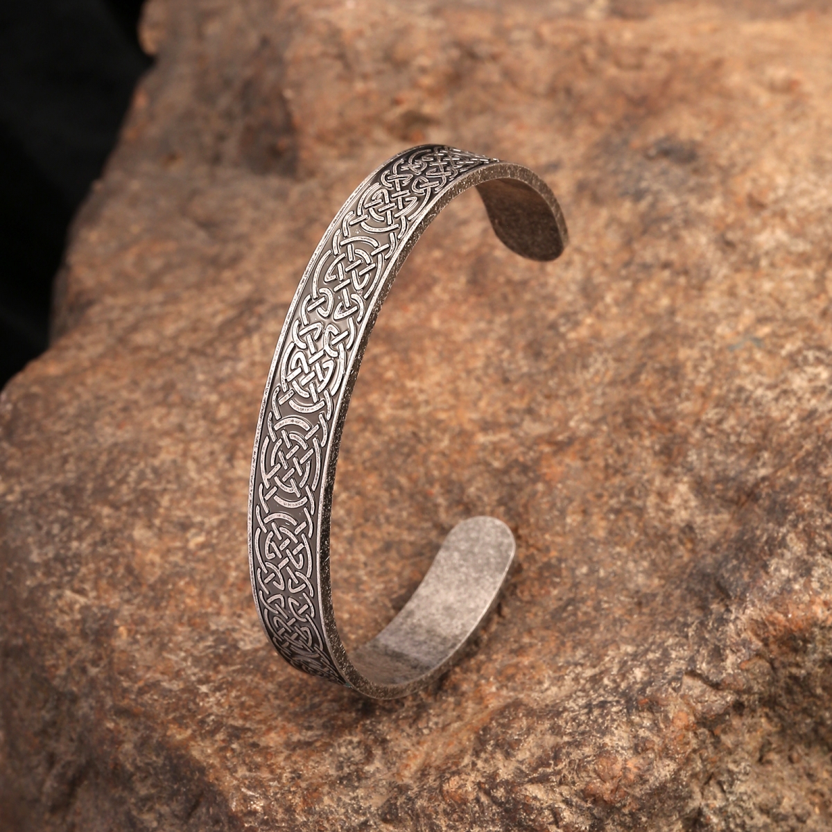Viking Bangle US$4.2/PC-NORSECOLLECTION- Viking Jewelry,Viking Necklace,Viking Bracelet,Viking Rings,Viking Mugs,Viking Accessories,Viking Crafts