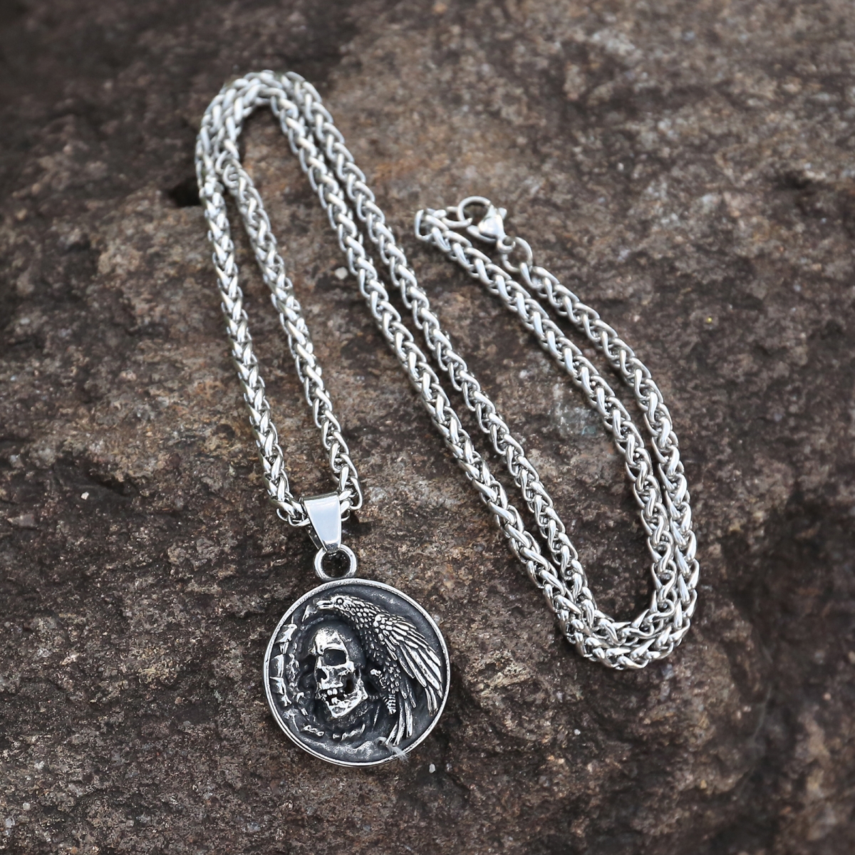 Skull Necklace US$3.2/PC-NORSECOLLECTION- Viking Jewelry,Viking Necklace,Viking Bracelet,Viking Rings,Viking Mugs,Viking Accessories,Viking Crafts