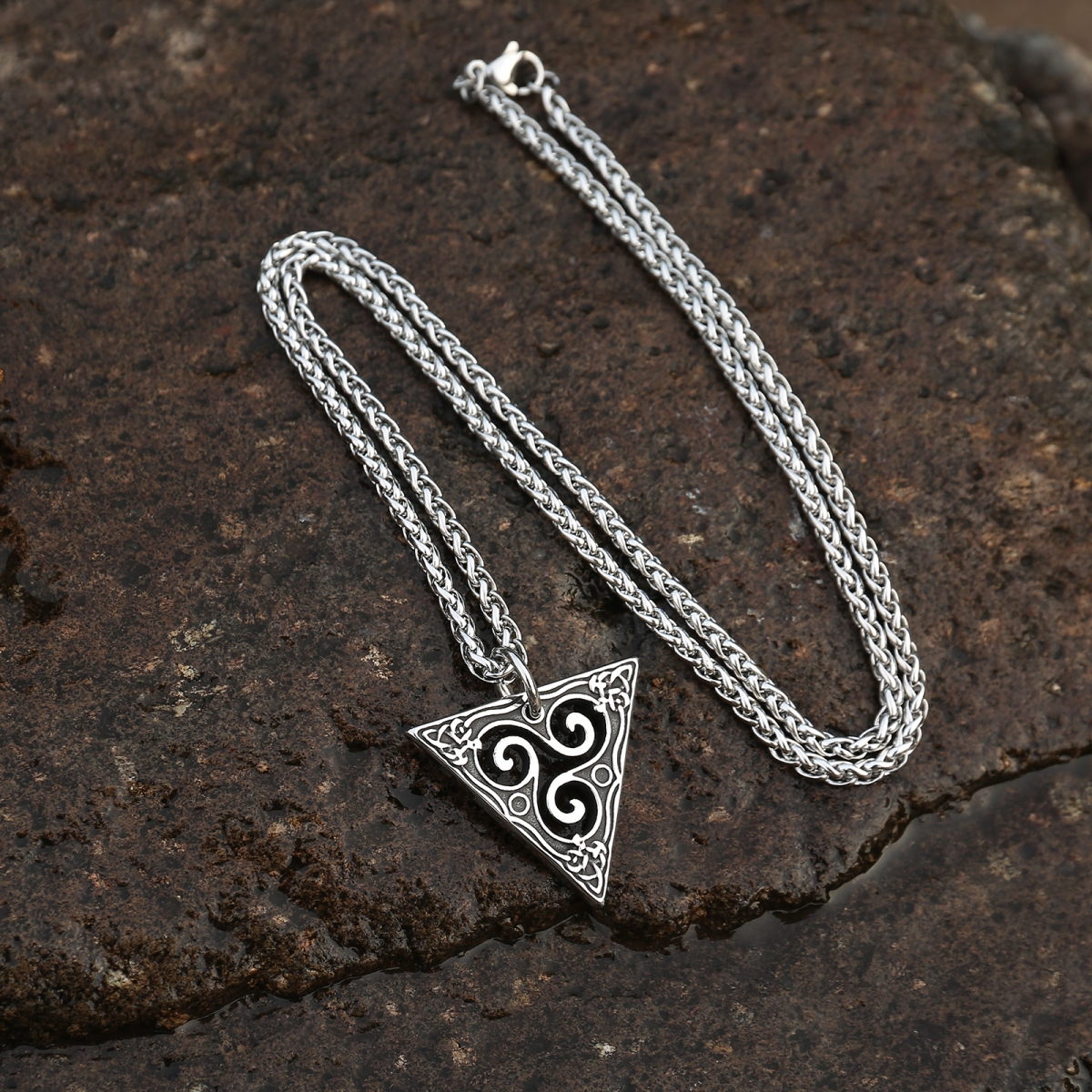 Celtic Necklace US$3.5/PC-NORSECOLLECTION- Viking Jewelry,Viking Necklace,Viking Bracelet,Viking Rings,Viking Mugs,Viking Accessories,Viking Crafts