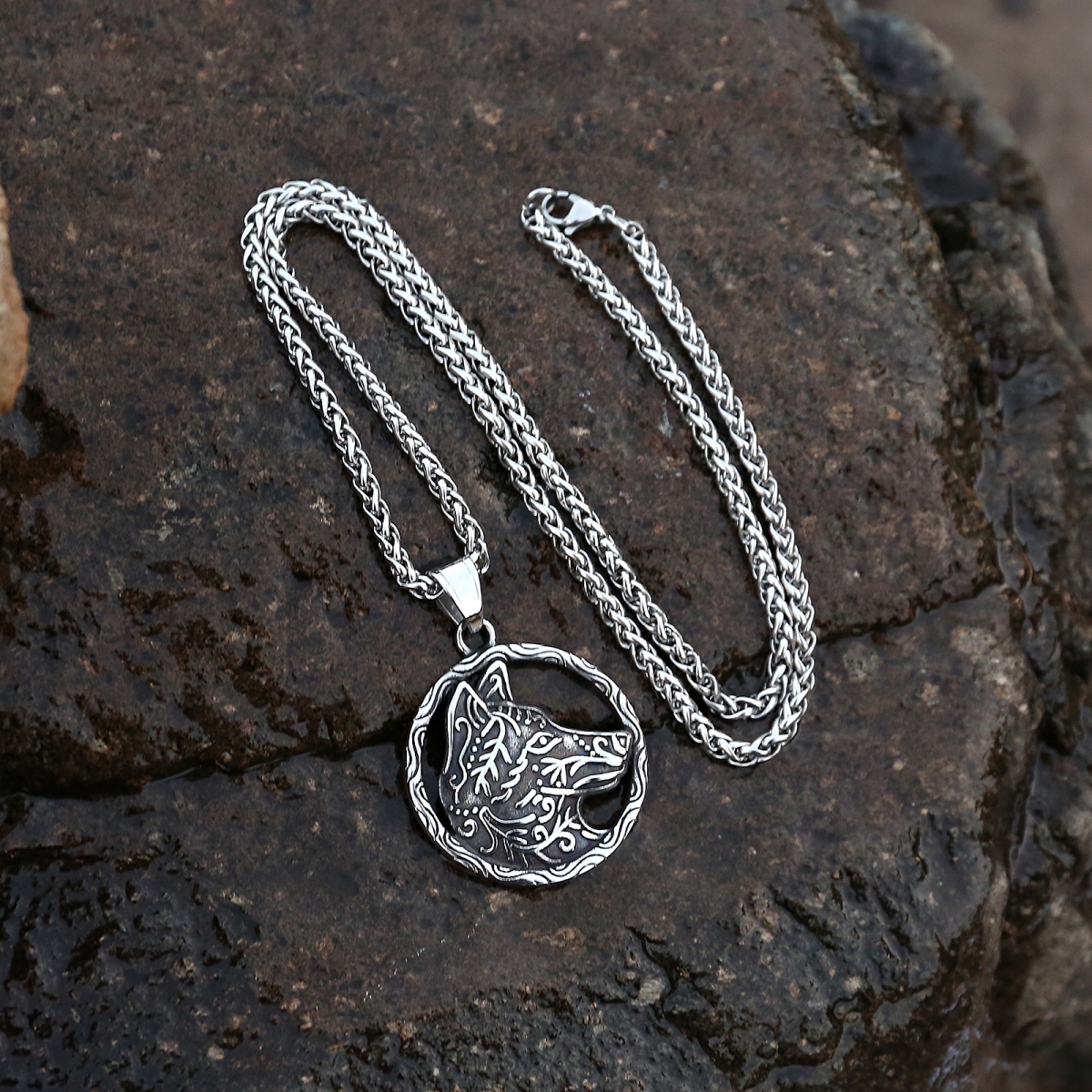 Celtic Wolf Necklace US$2.9/PC-NORSECOLLECTION- Viking Jewelry,Viking Necklace,Viking Bracelet,Viking Rings,Viking Mugs,Viking Accessories,Viking Crafts