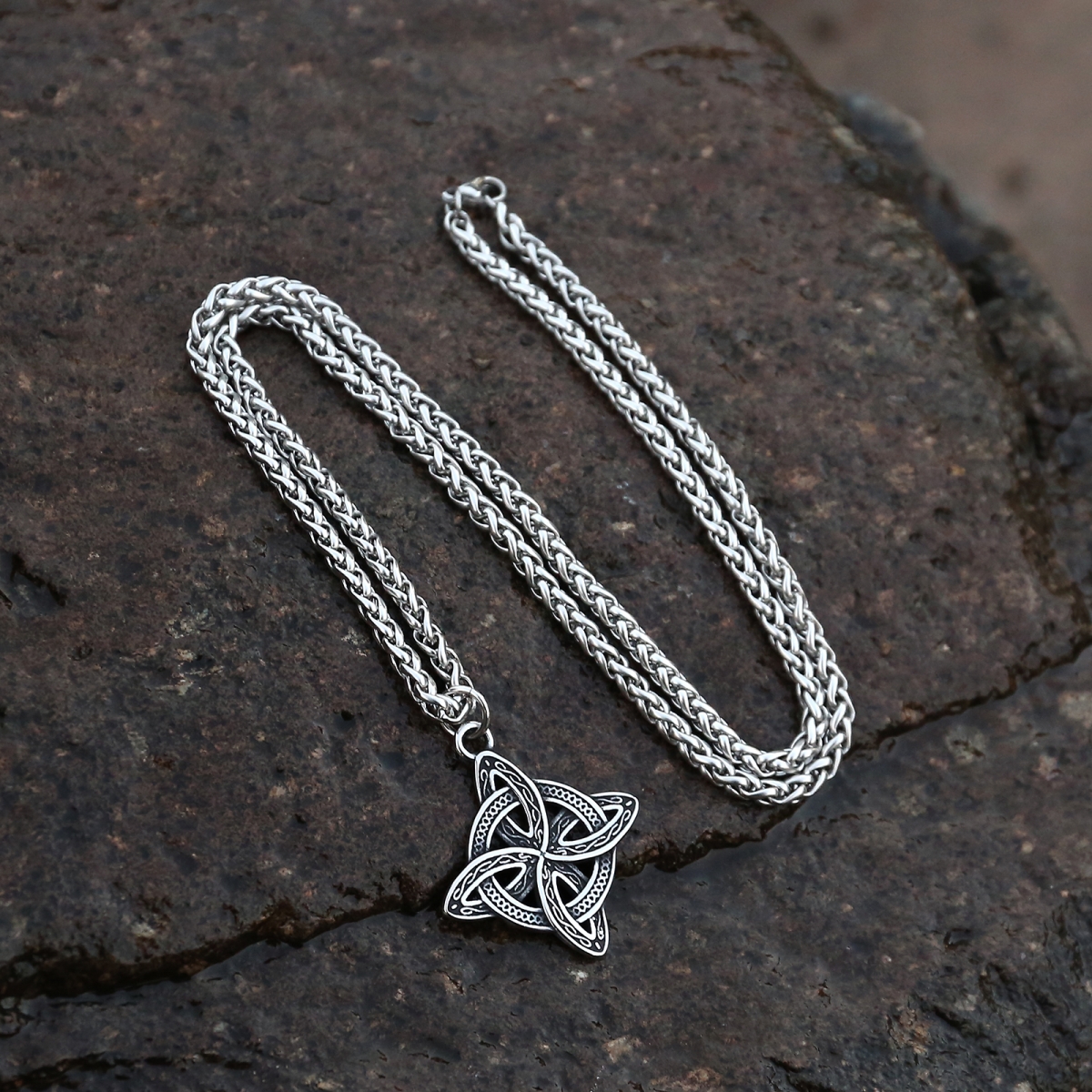 Amulet Necklace Celtic US$2.9/PC-NORSECOLLECTION- Viking Jewelry,Viking Necklace,Viking Bracelet,Viking Rings,Viking Mugs,Viking Accessories,Viking Crafts